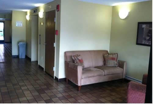 Dunbar Plaza Hotel Exterior photo